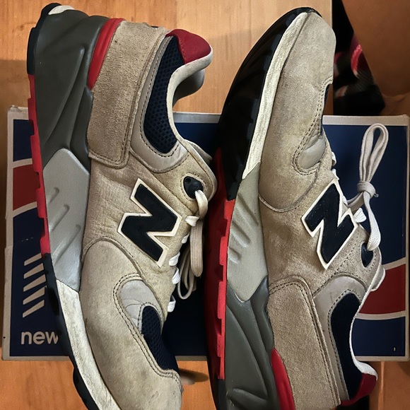 2 pairs New Balance used - Picture 9 of 16